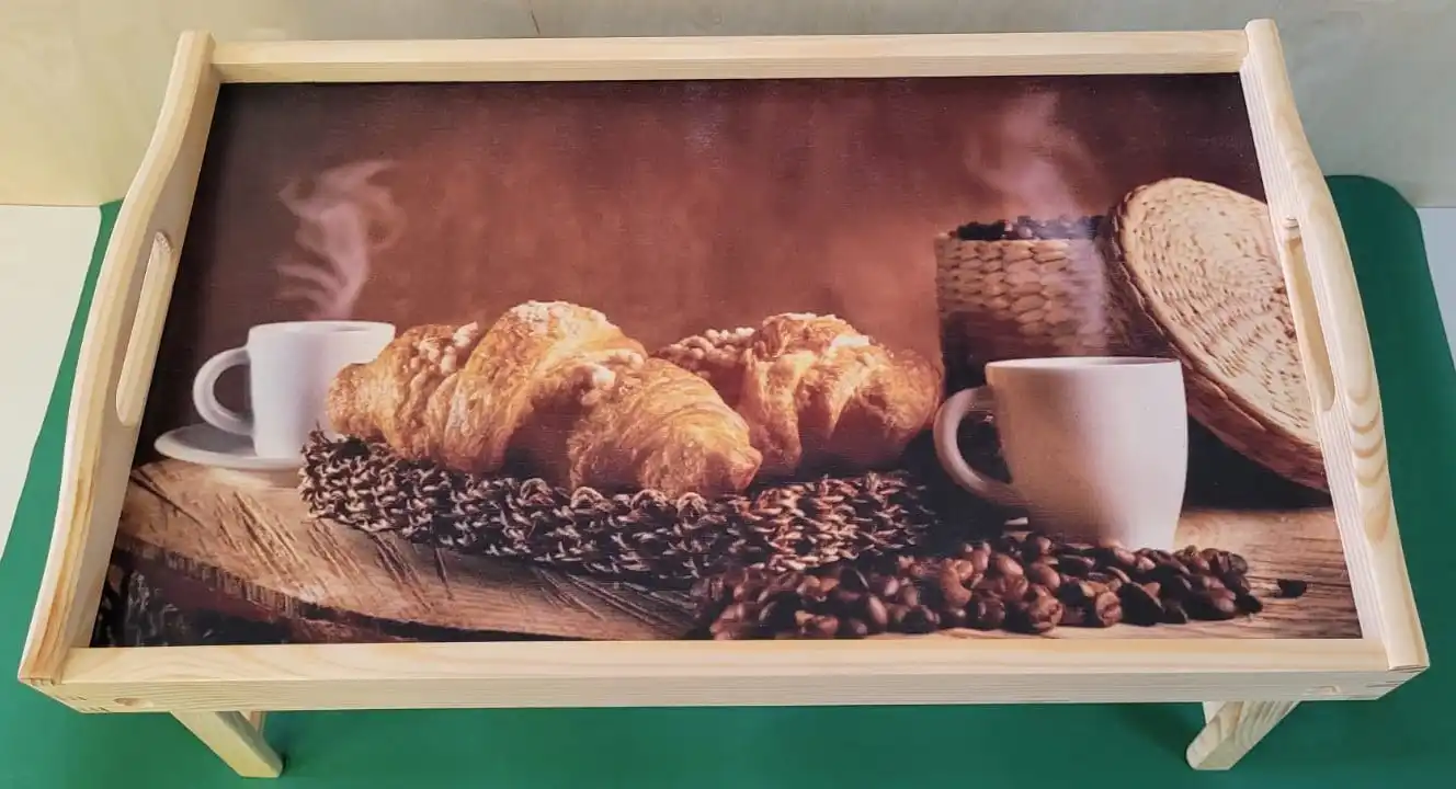 PIKUSA — ontbijtblad met motief van koffie en croissant