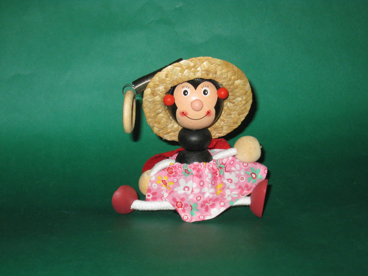 PIKUSA — springfiguur, lieveheersbeestje